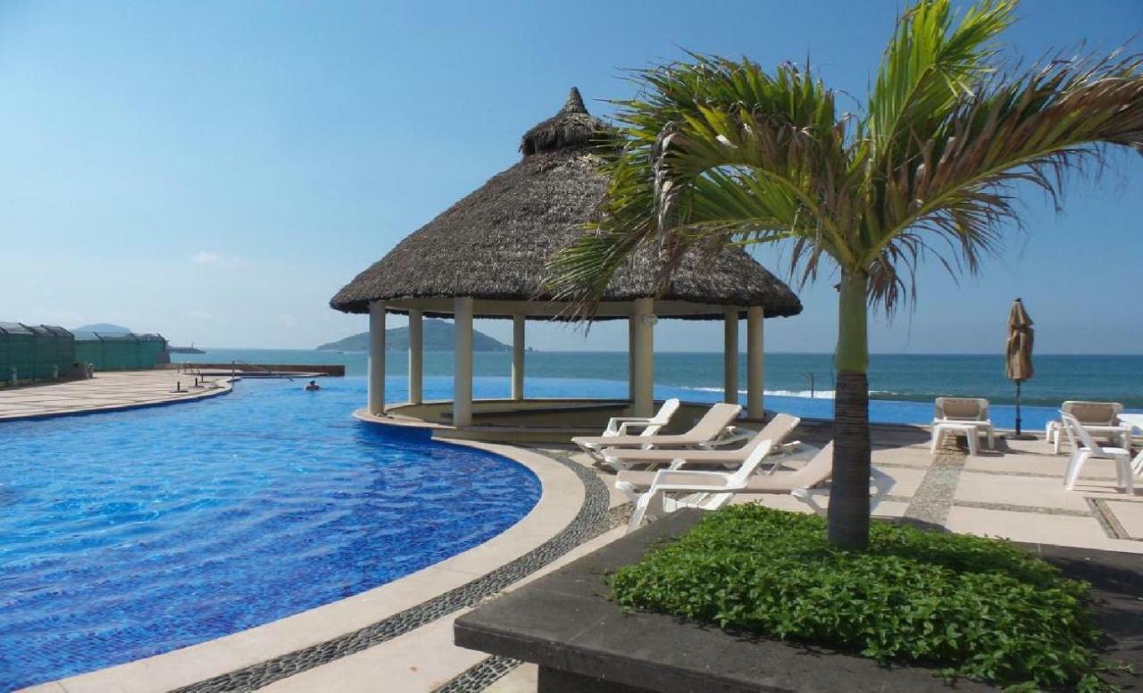 Beachfront At Las Gavias Grand 216 Mazatlan Bagian luar foto